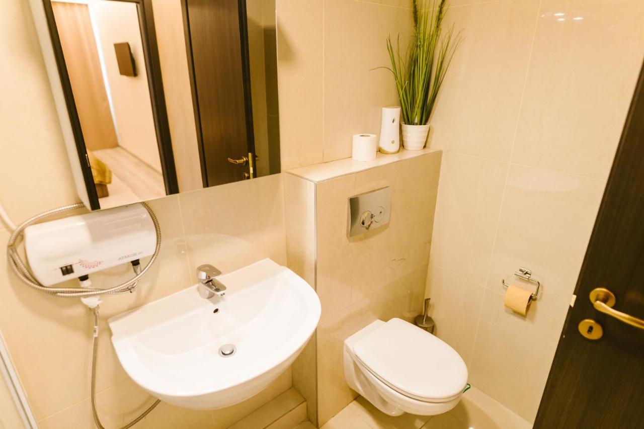 Sky View - Luxury Apartment With A Dream View Braşov Exterior foto