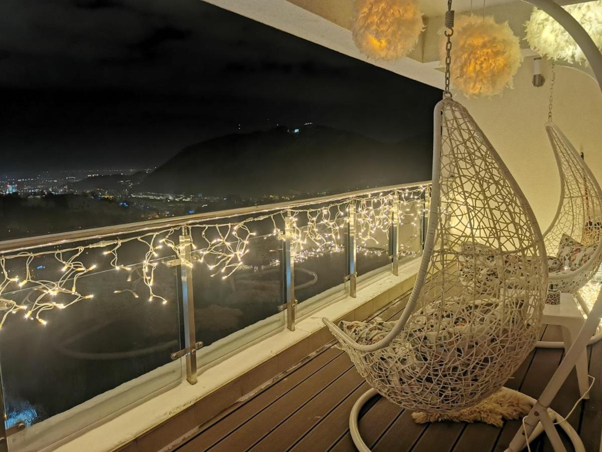 Sky View - Luxury Apartment With A Dream View Braşov Exterior foto